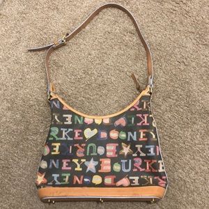 Dooney and Bourke purse GUC